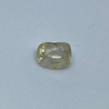 3.55ct cushion yellow yellow-sapphire-pukhraj by 