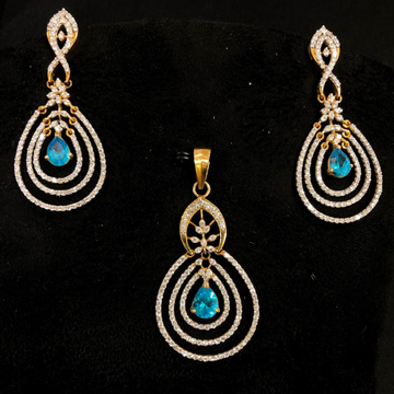 Attractive blue stone diamond pendant set by 