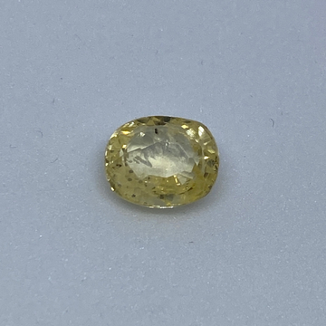 3.81ct oval yellow yellow-sapphire-pukhraj by 