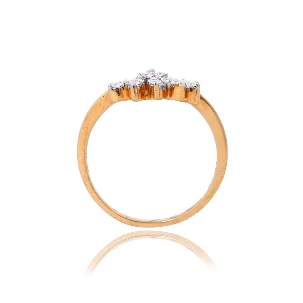 22Kt Gold Designer Diamond Ring